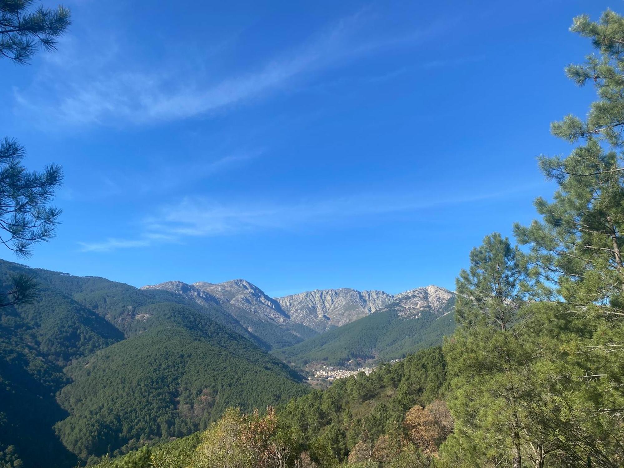 Hostal Cielo De Gredos Guisando Dış mekan fotoğraf